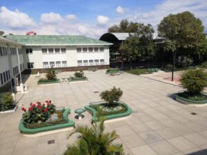 12 borse di studio - Collegio Italo  Boliviano -